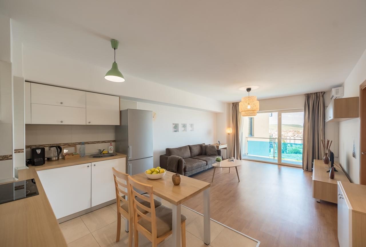 Zen Residential Apartments 克卢日-纳波卡 外观 照片